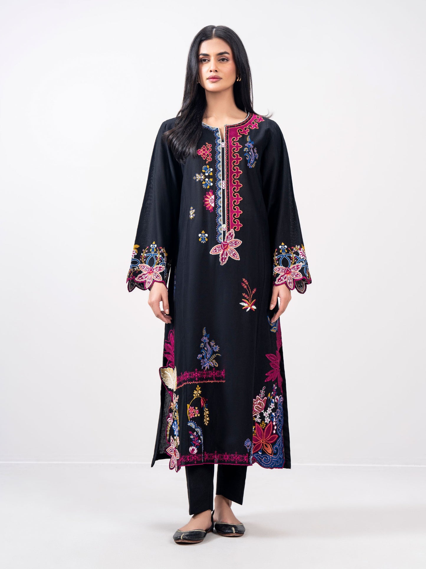 Khaddar Shirt- Embroidered (Pret)