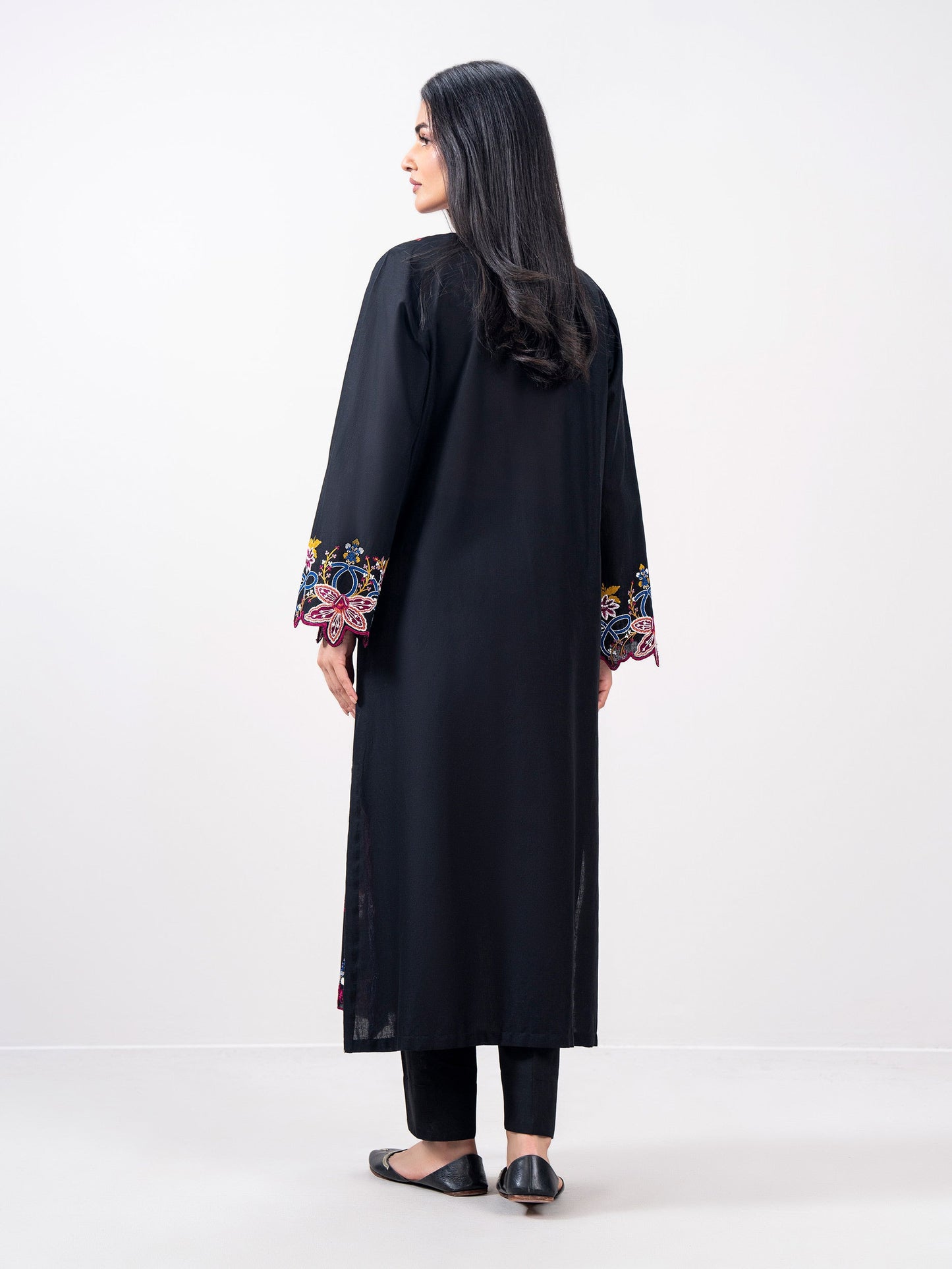 Khaddar Shirt- Embroidered (Pret)