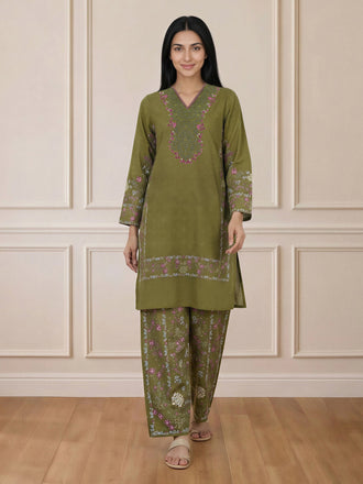 2-piece-lawn-suit--embroidered-(pret)