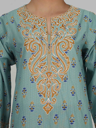 2-piece-lawn-suit--embroidered-(pret)
