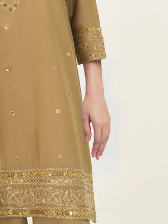 3-piece-lawn-suit--embroidered-(pret)