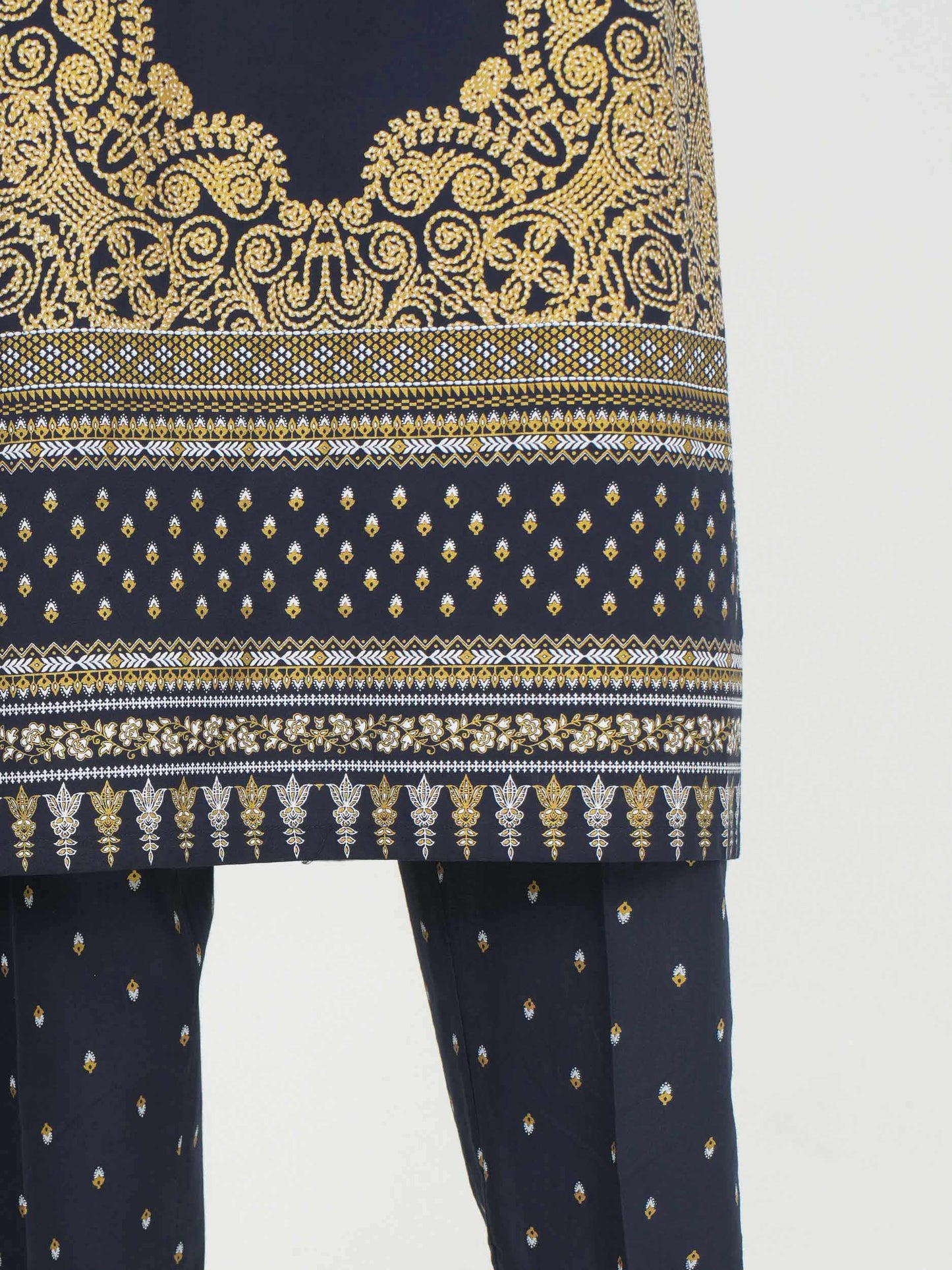 3 Piece Cambric Suit (Pret)