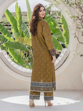 2-piece-lawn-suit--embroidered-(pret)