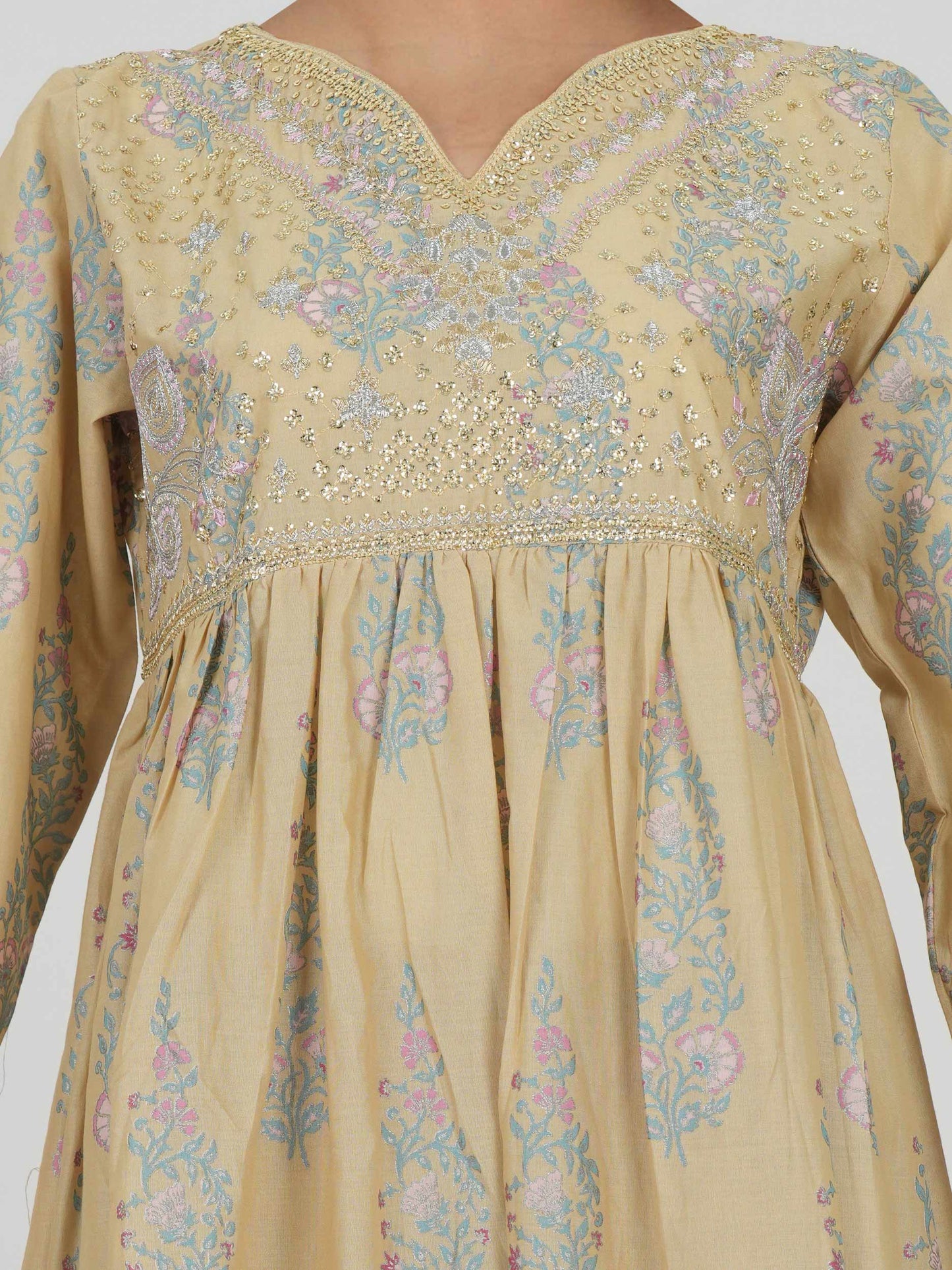 2 Piece Lawn Suit- Embroidered (Pret)