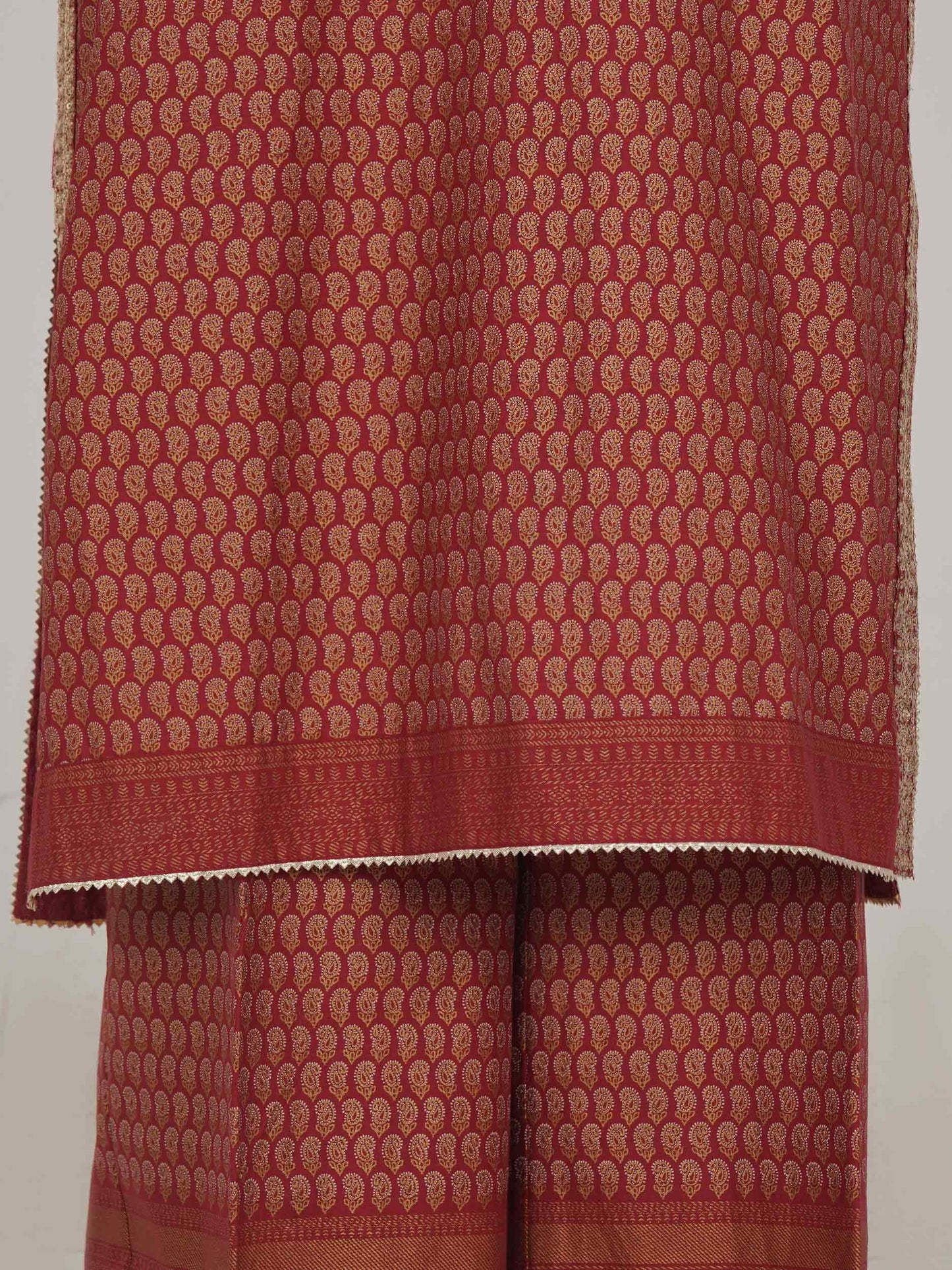 2 Piece Lawn Suit- Embroidered (Pret)