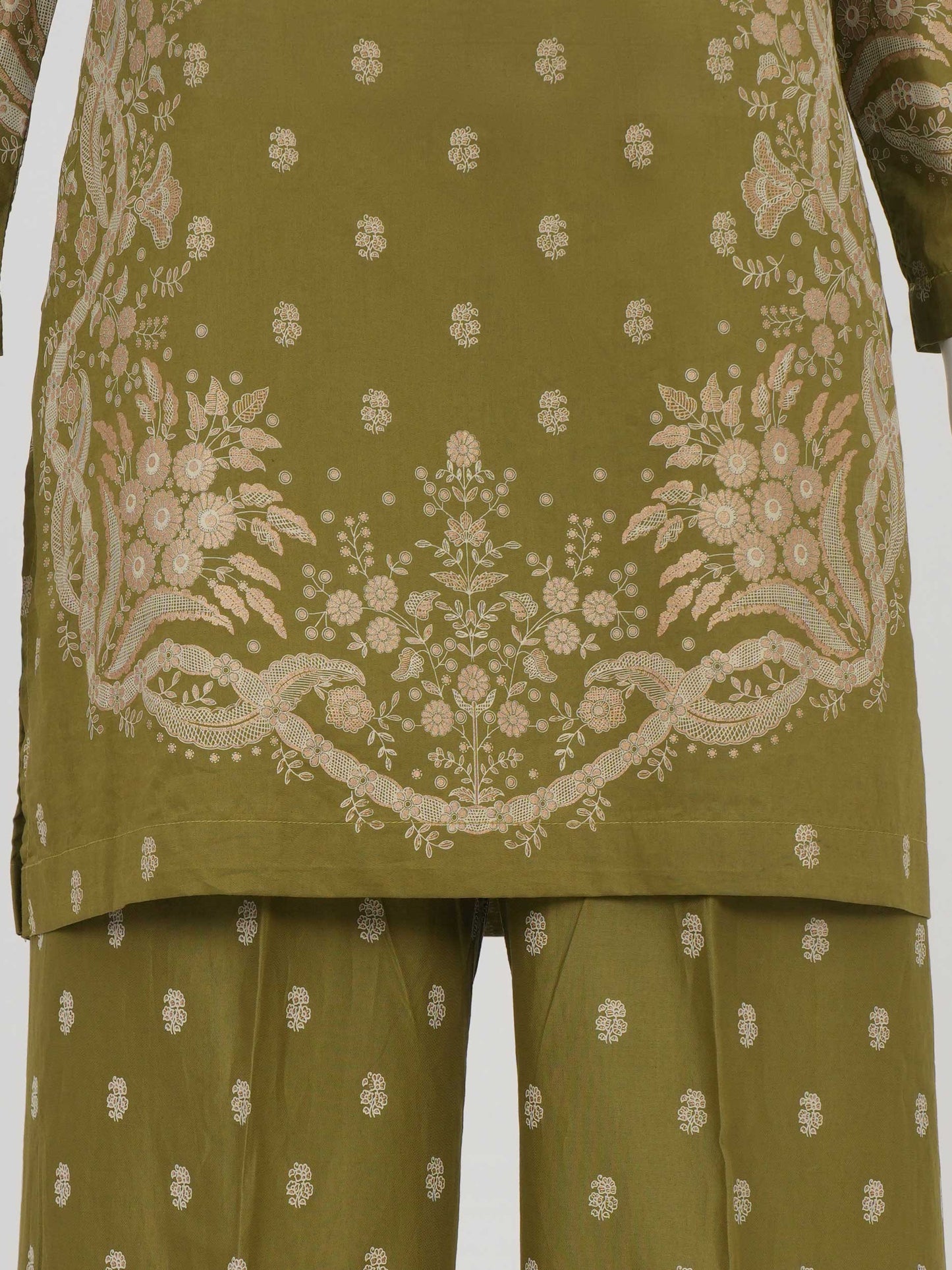 2 Piece Lawn Suit (Pret)