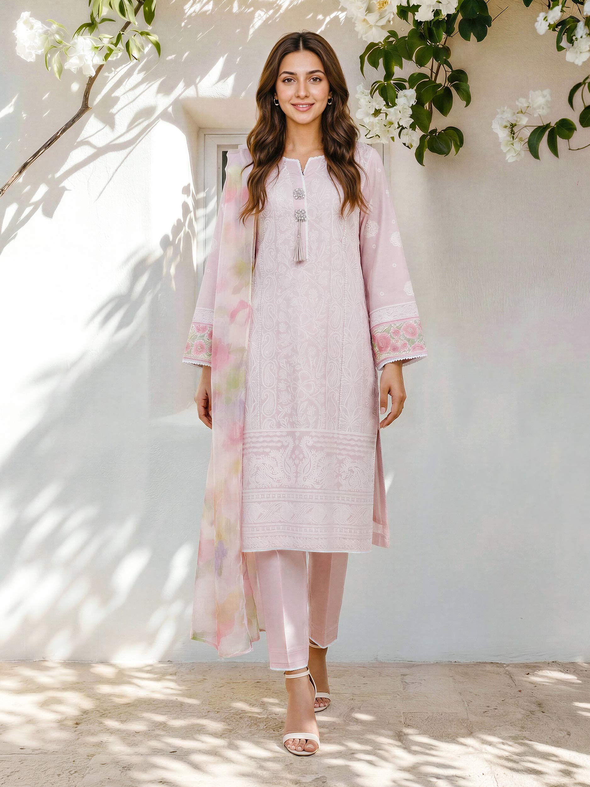 3-piece-lawn-suit--embroidered-(pret)