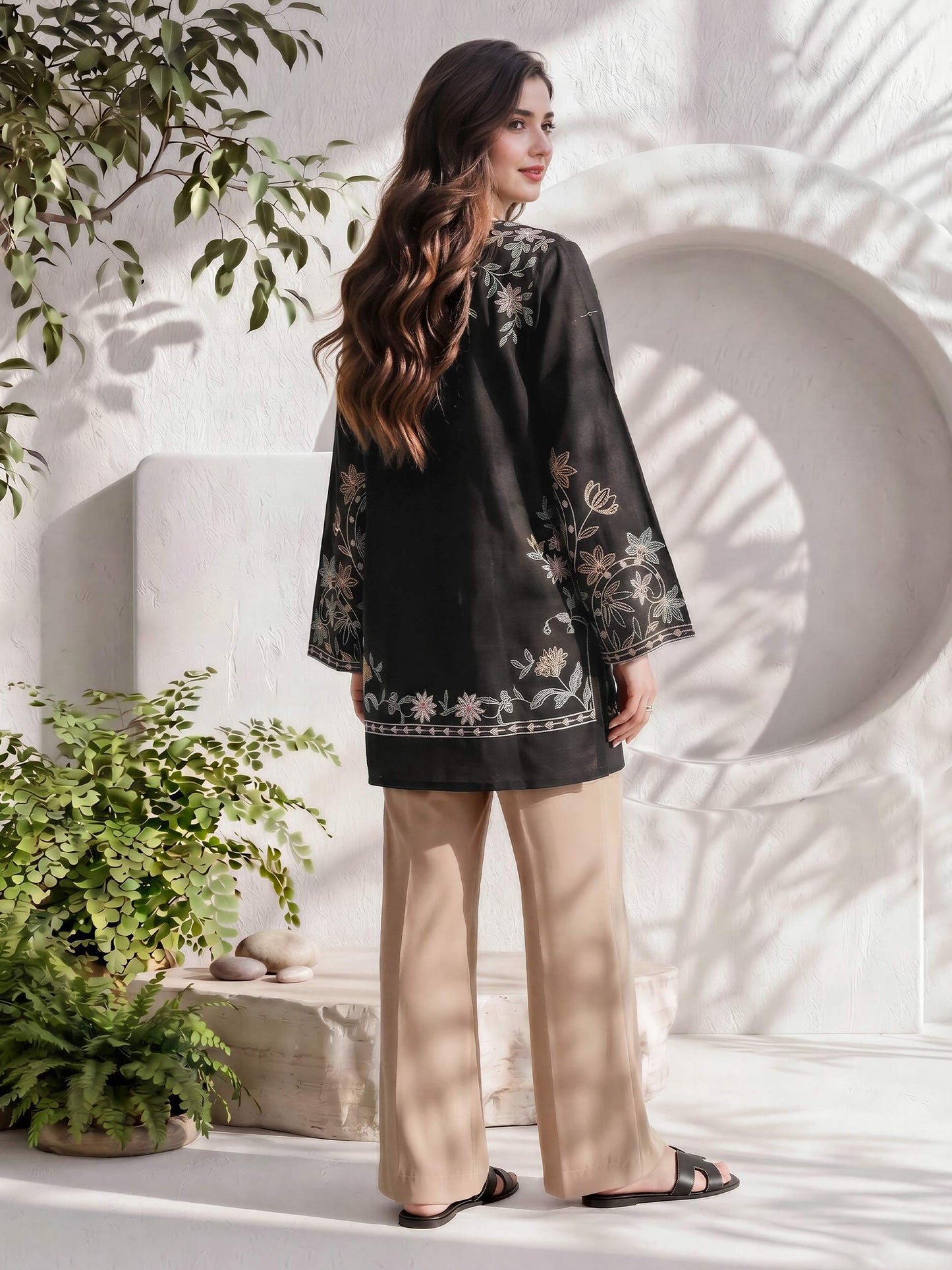 Lawn Kurti (Pret)