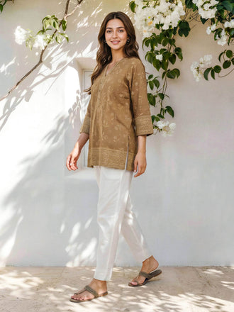 lawn-kurti-(pret)