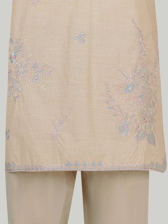 yarn-dyed-kurti--embroidered