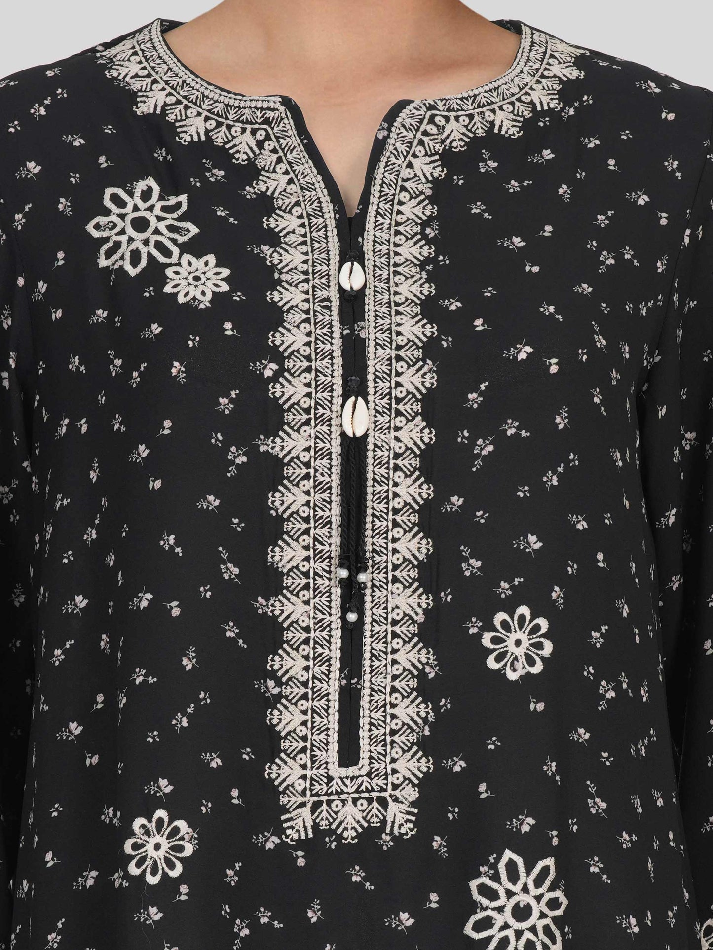2 Piece Grip Suit- Embroidered (Pret)