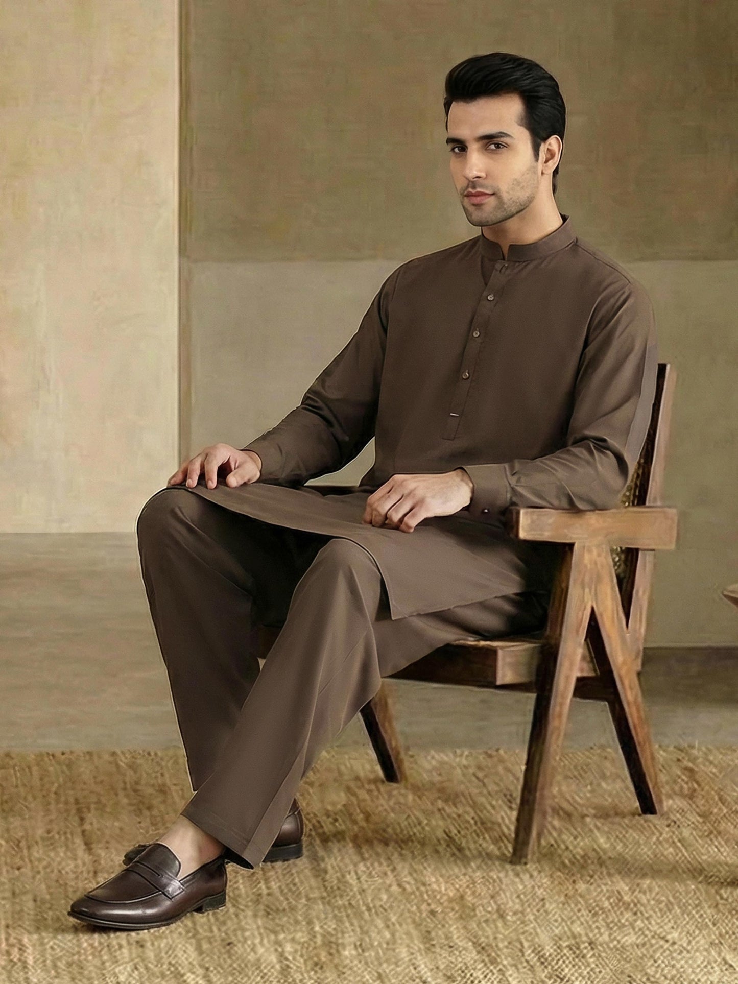 Dobby Suit
