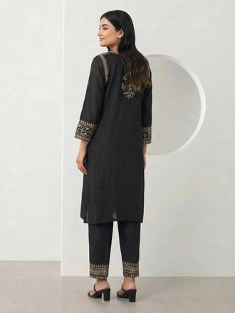 2-piece-viscose-glitter-suit--embroidered-(pret)