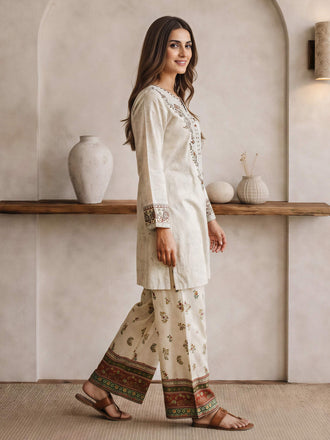 2-piece-lawn-slub-suit--embroidered-(pret)