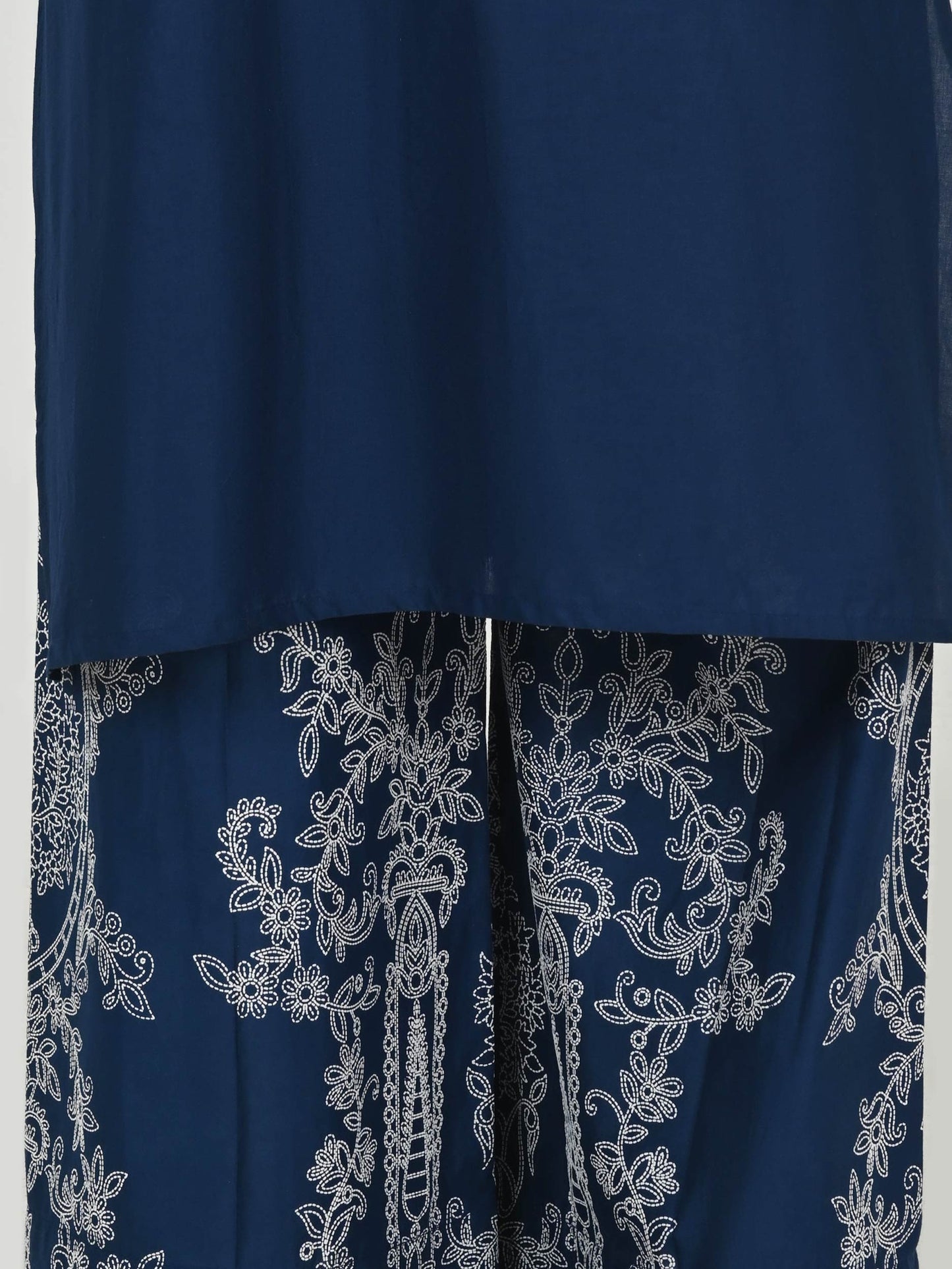 2 Piece Lawn Suit- Embroidered (Pret)