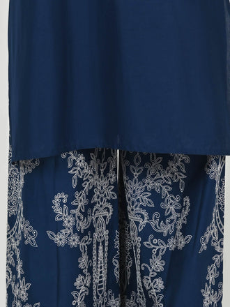 2-piece-lawn-suit--embroidered-(pret)