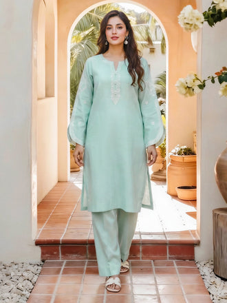 2-piece-yarn-dyed-suit--embroidered-(pret)