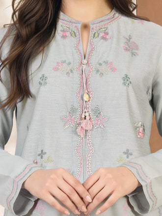 yarn-dyed-co-ord-set--embroidered