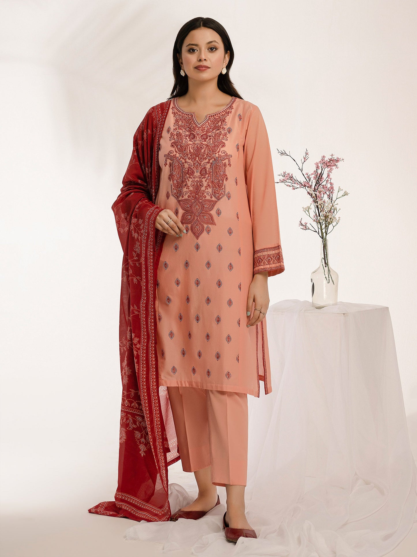 3 Piece Lawn Suit-Embroidered (Pret)