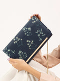 embroidered-clutch