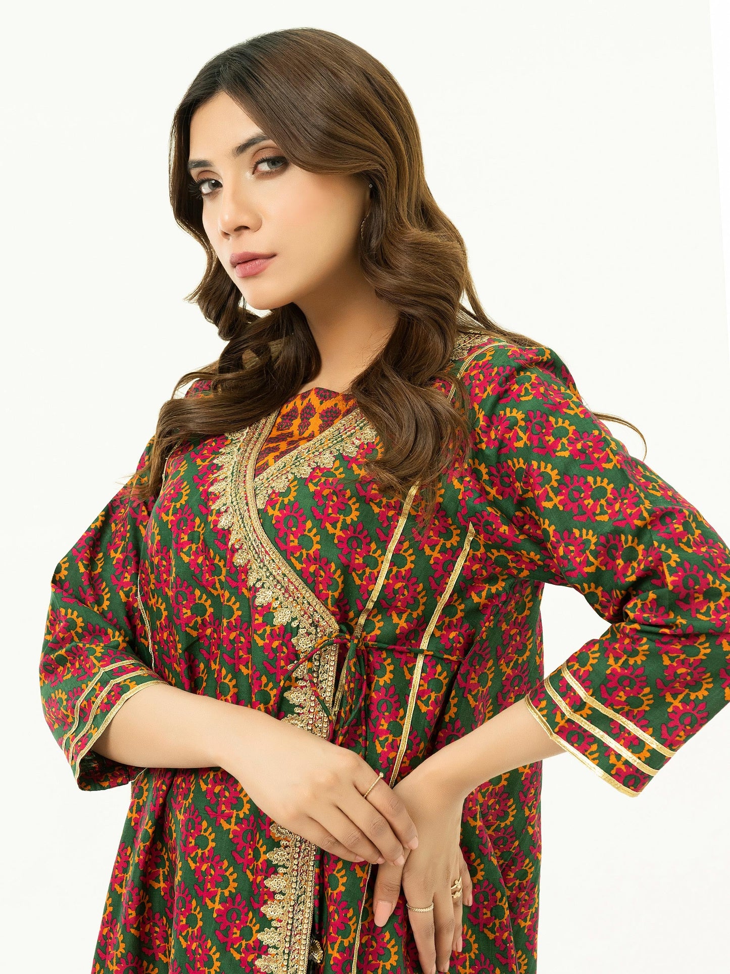 2 Piece Lawn Suit-Embroidered (Pret)