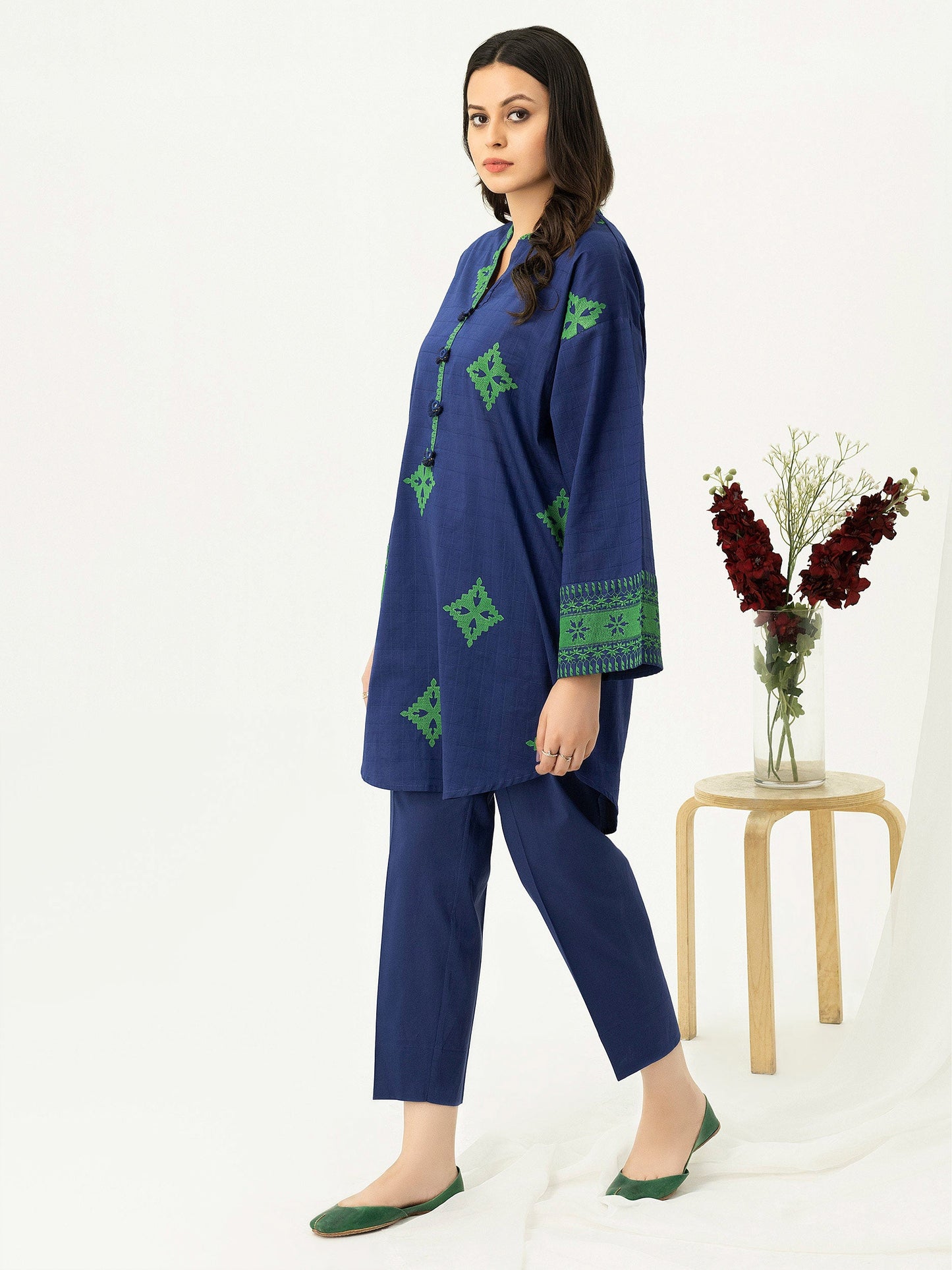 2 Piece Textured Lawn Suit-Embroidered (Pret)