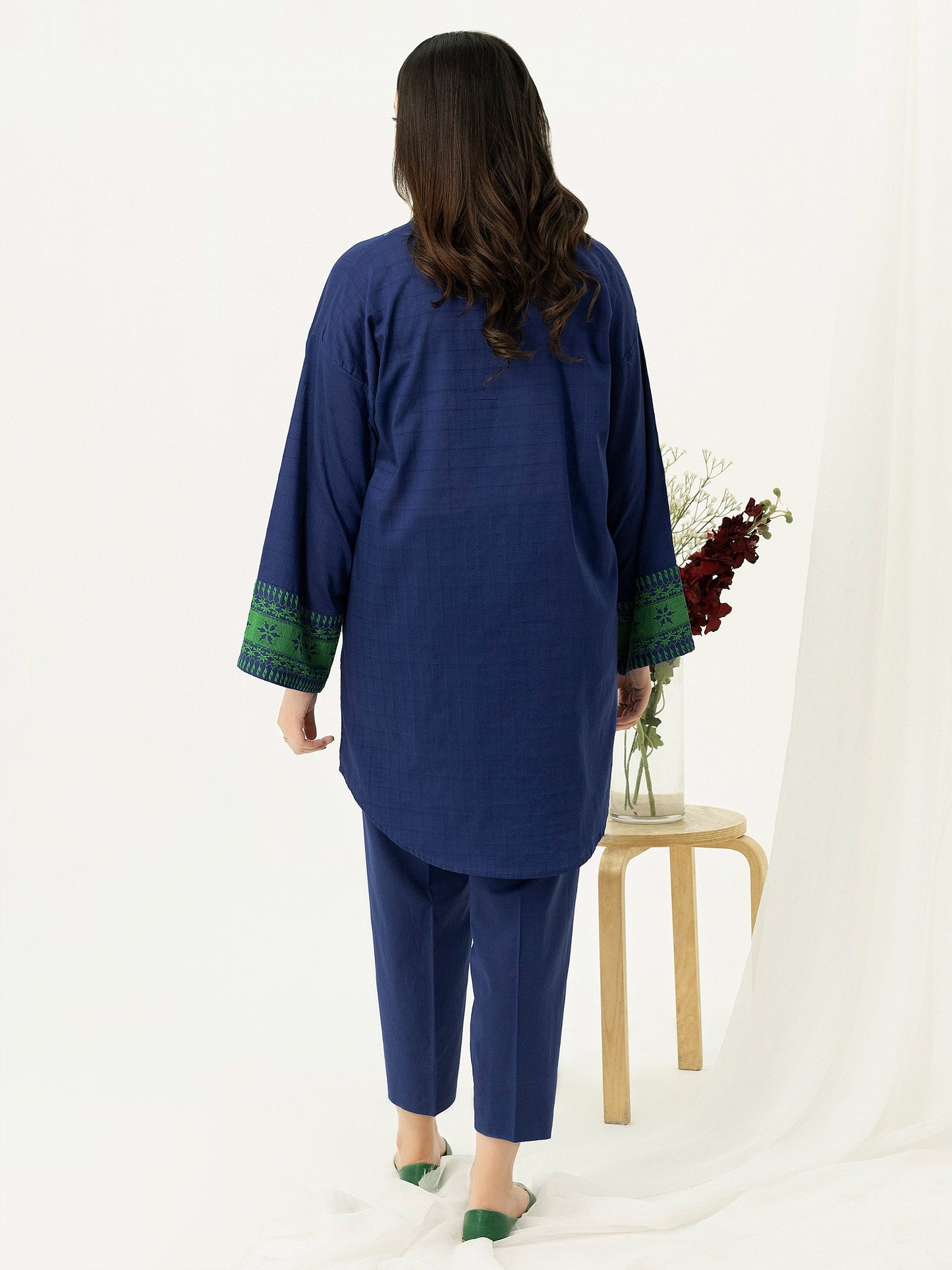 2 Piece Textured Lawn Suit-Embroidered (Pret)