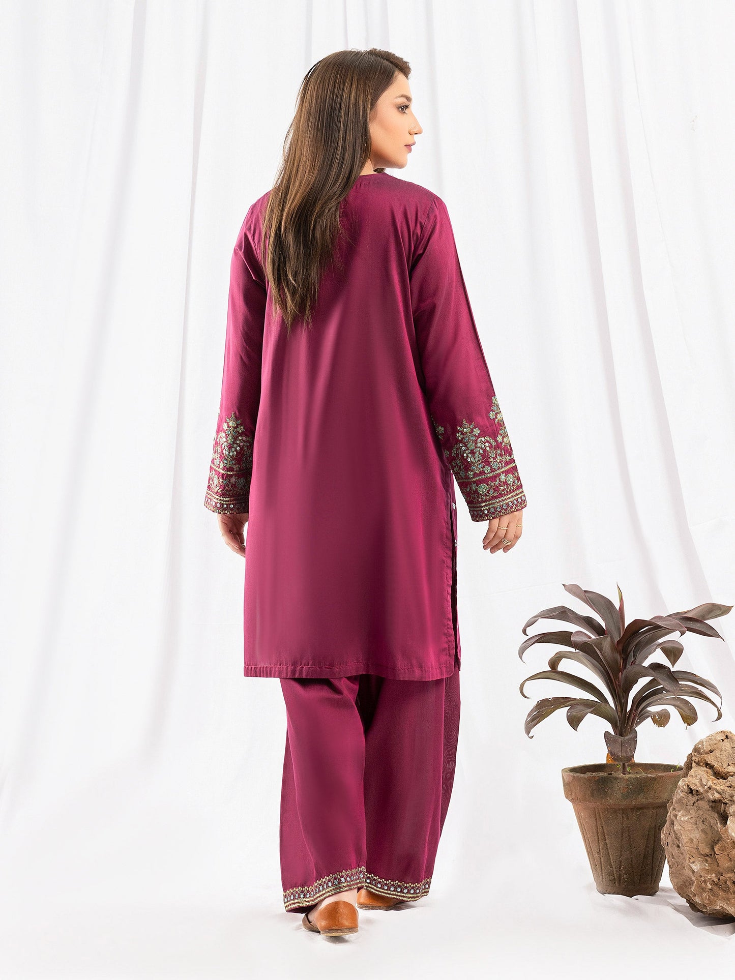 2 Piece Raw Silk Suit-Embroidered (Pret)