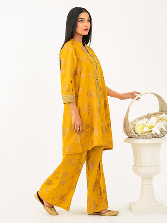 2-piece-lawn-suit-embroidered-(pret)