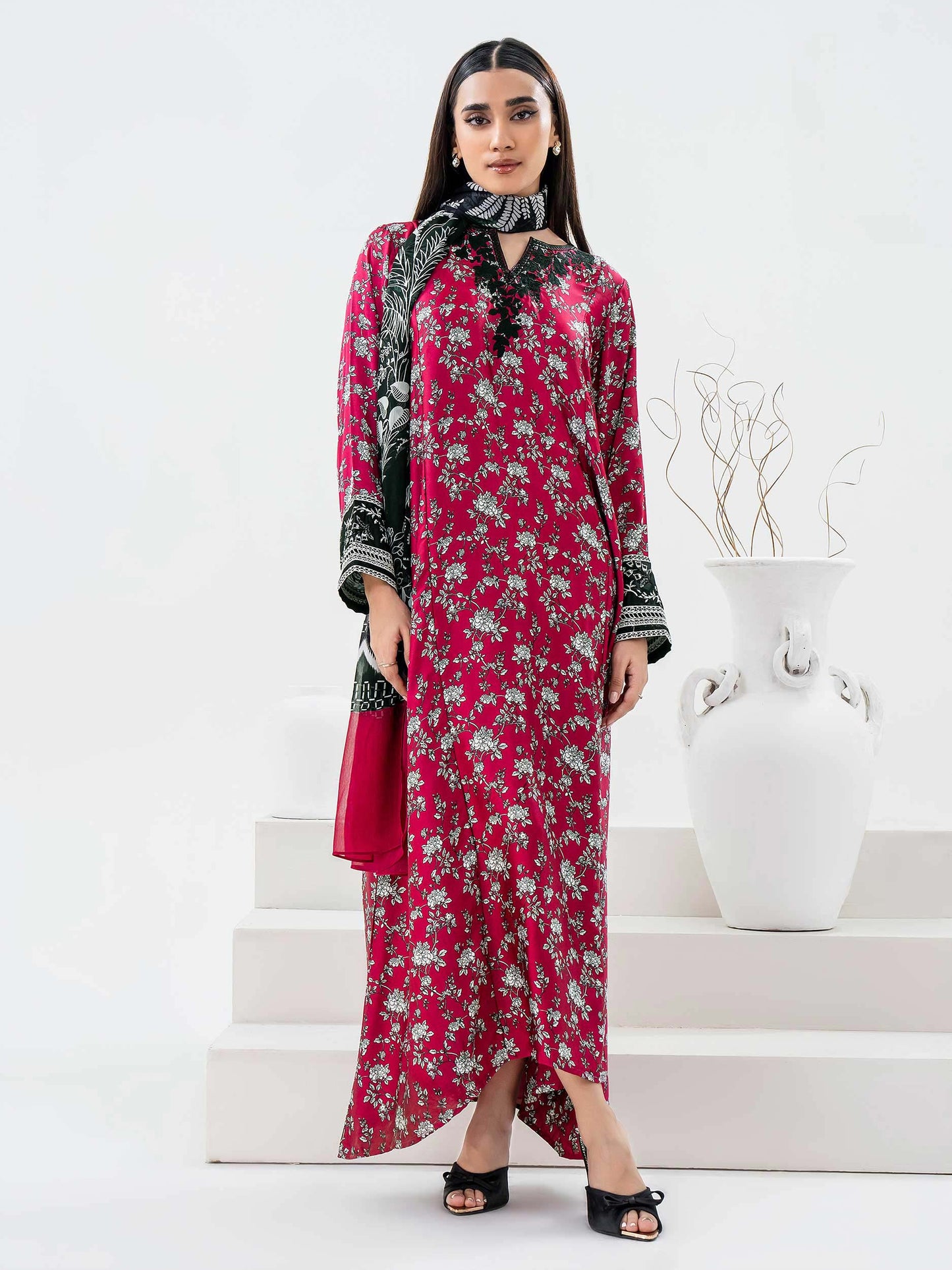 2 Piece Silk Suit-Embroidered (Pret)