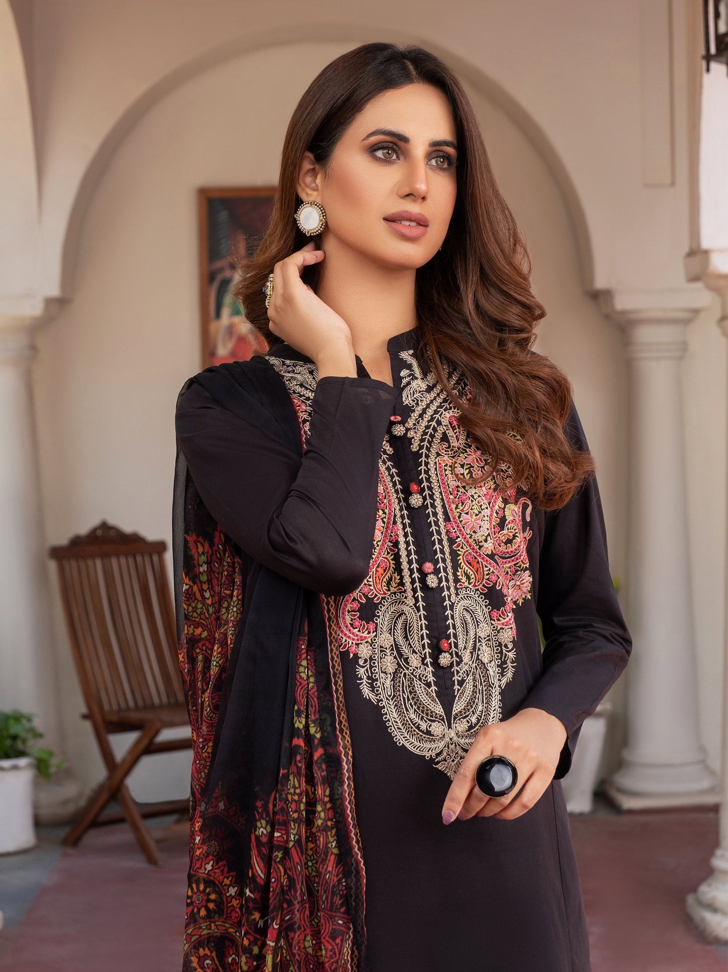 2 Piece Lawn Suit-Embroidered (Pret)