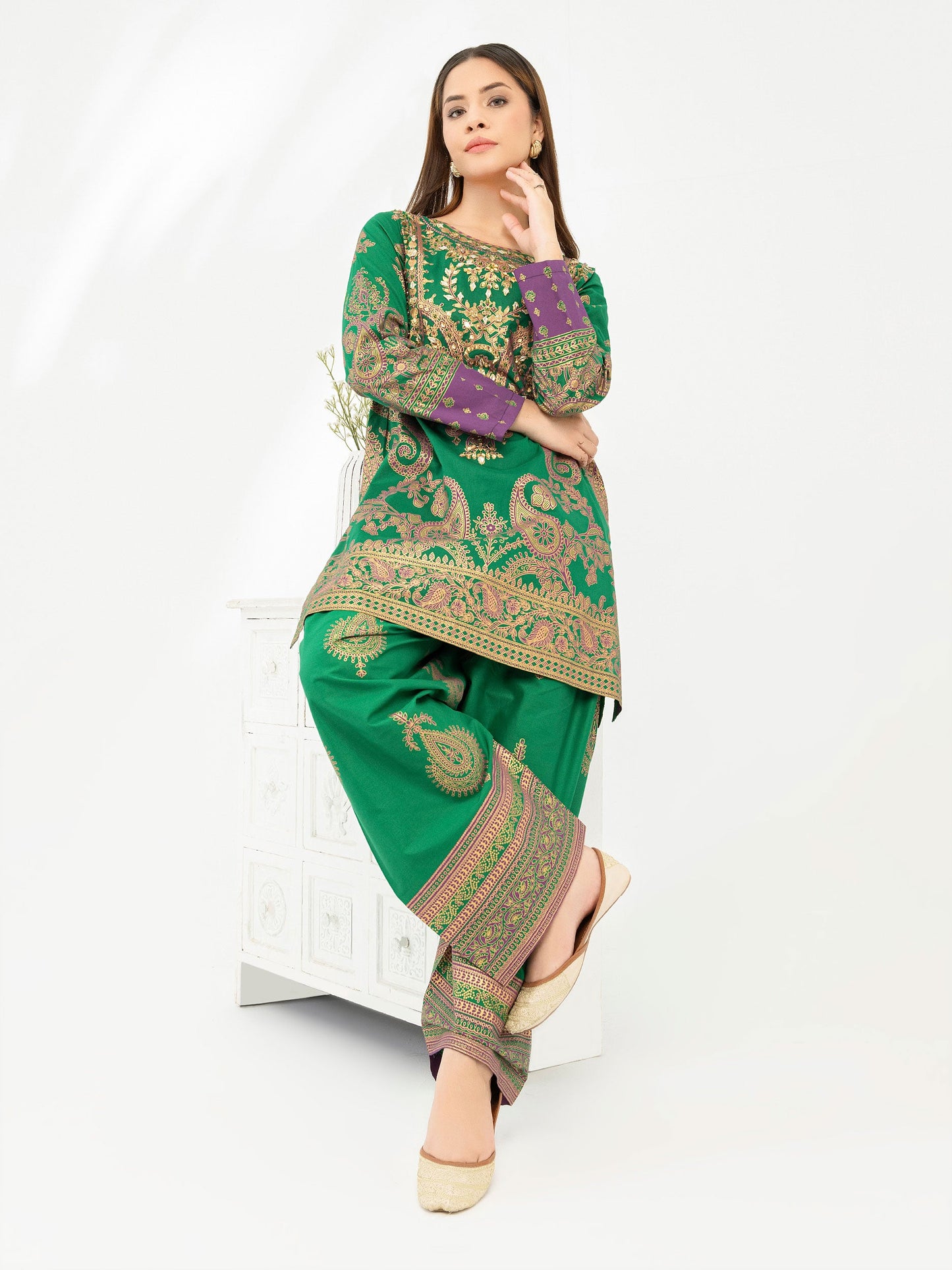 2 Piece Lawn Suit-Embellished (Pret)