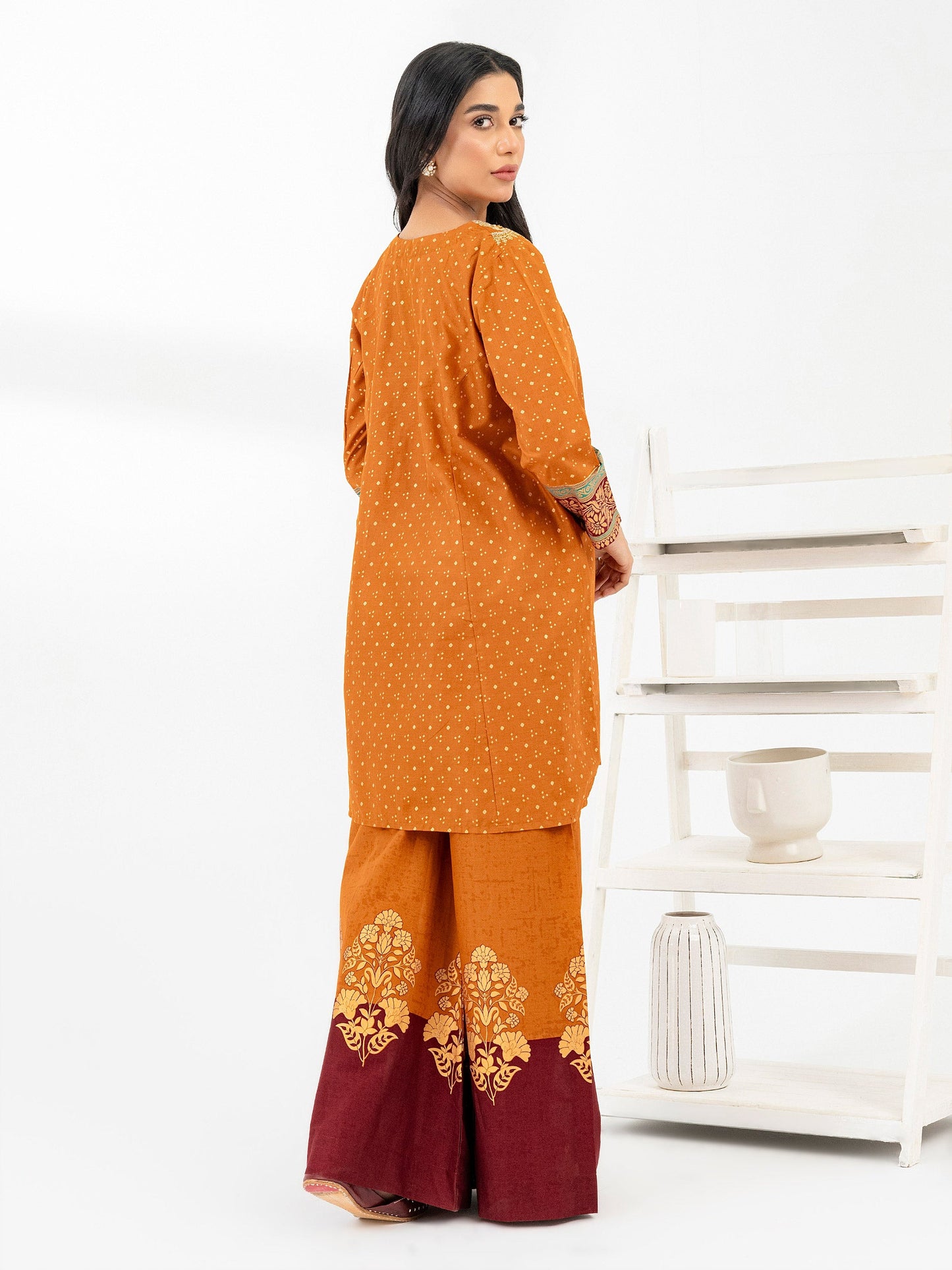 2 Piece Lawn Suit-Embroidered (Pret)