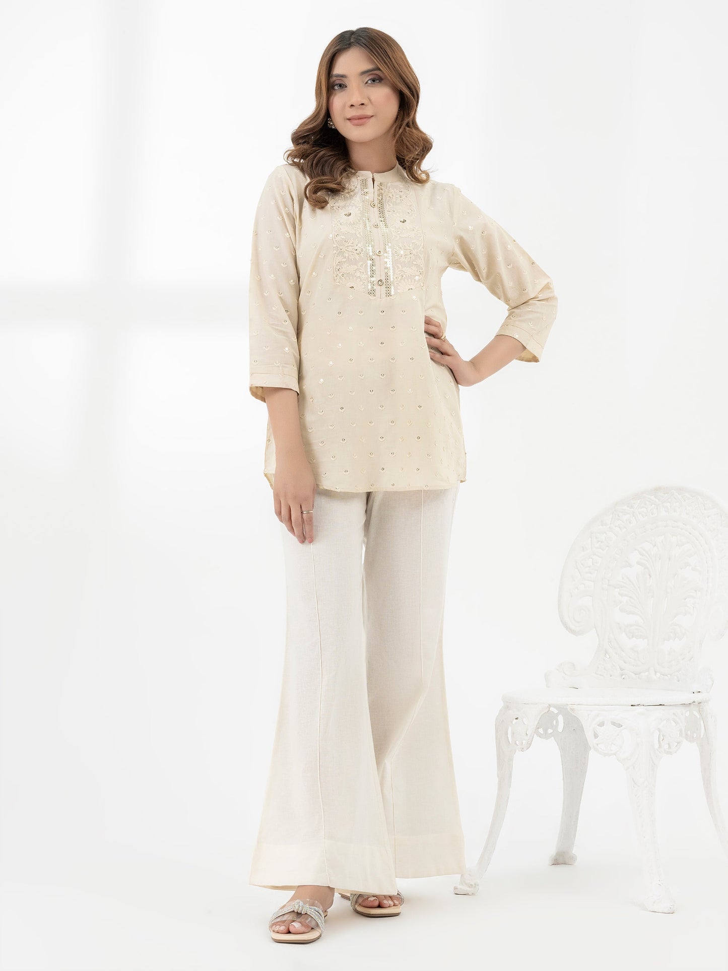 Cambric Kurti-Embroidered (Pret)