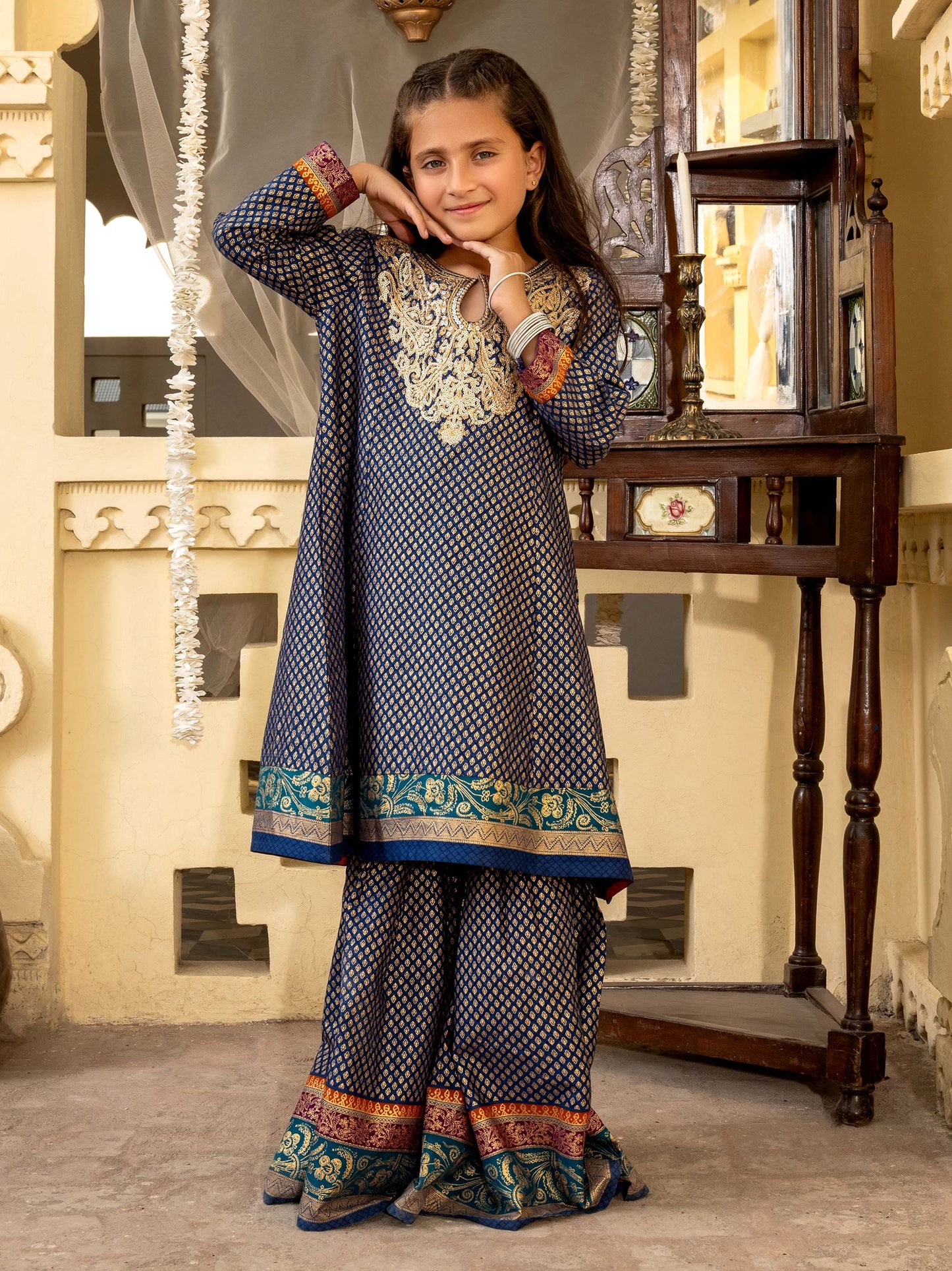 2 Piece lawn Suit- Embroidered