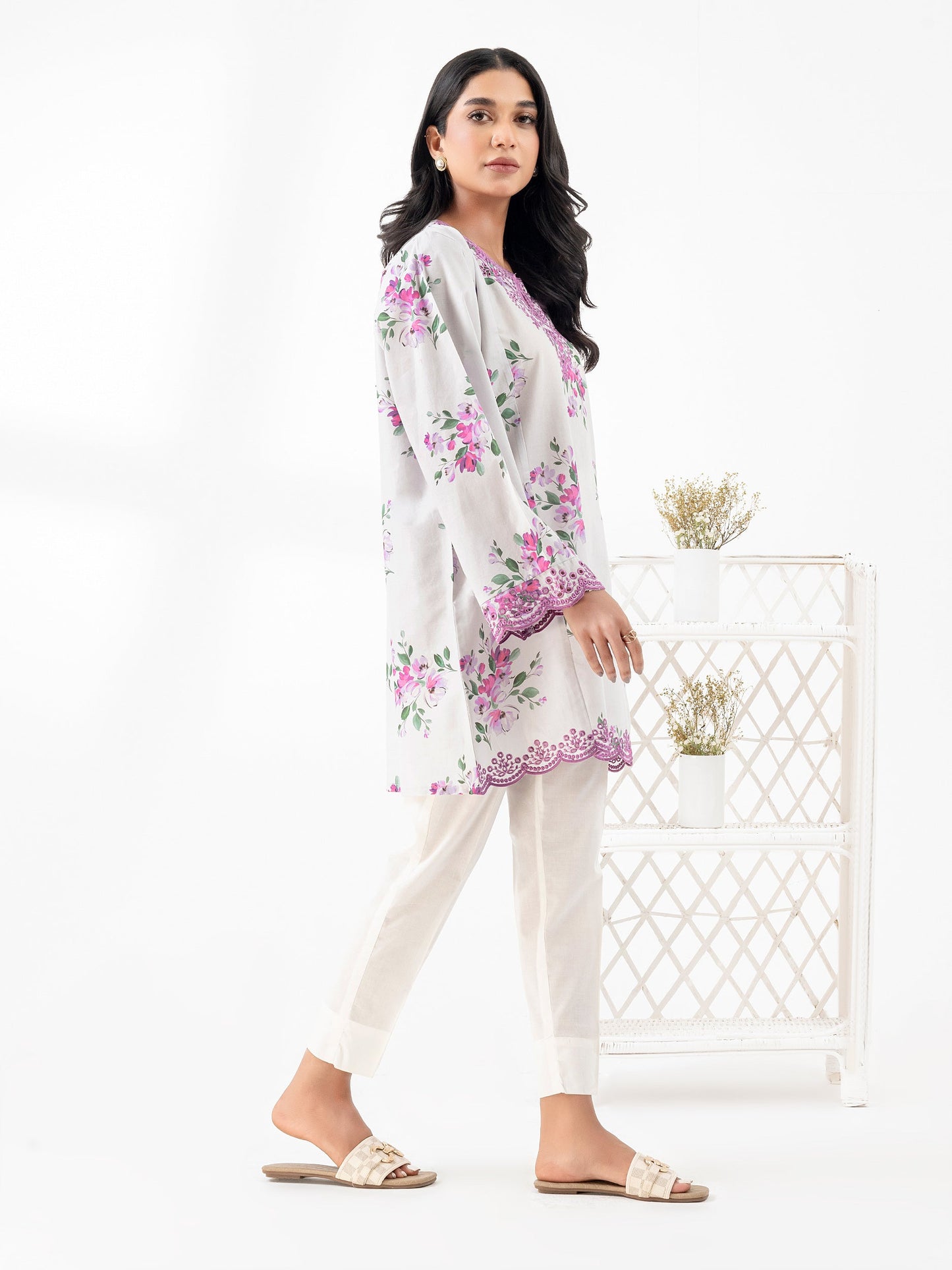 Cambric Kurti-Embroidered (Pret)