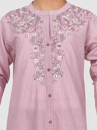 2-piece-yarn-dyed-suit--embroidered-(pret)