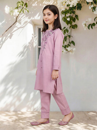 2-piece-yarn-dyed-suit--embroidered-(pret)