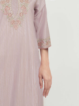 2-piece-lawn-zari-suit--embroidered-(pret)