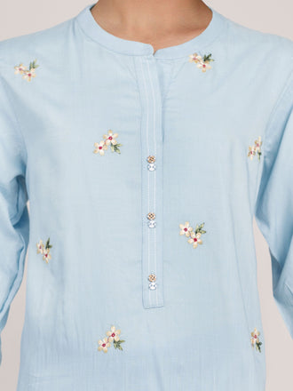 2-piece-viscose-slub-suit--embroidered-(pret)