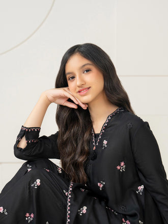 2-piece-lawn-suit-embroidered