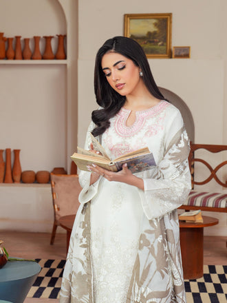 3-piece-lawn-suit-embroidered-(unstitched)
