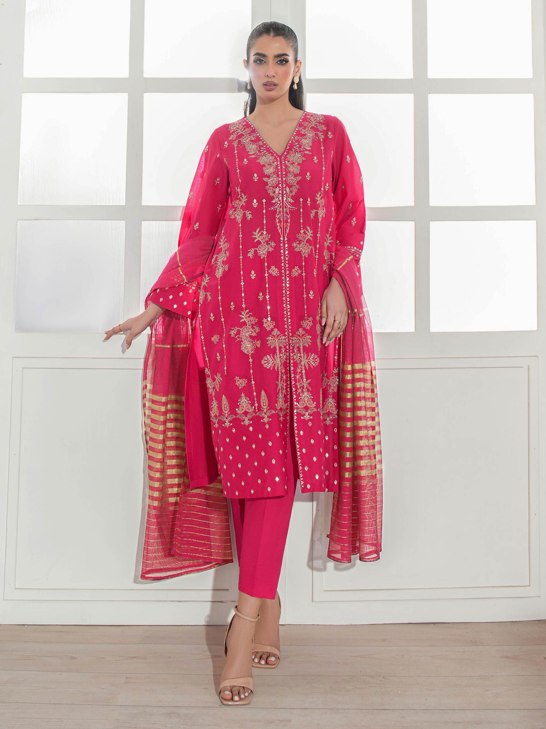 3-piece-lawn-suit-embroidered-(unstitched)