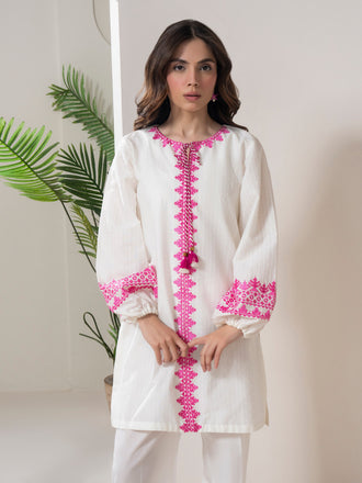 cambric-embroidered-top-(pret)